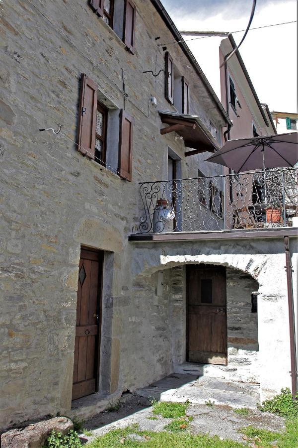 Вілла Antiche Atmosfere... Borzonasca Екстер'єр фото